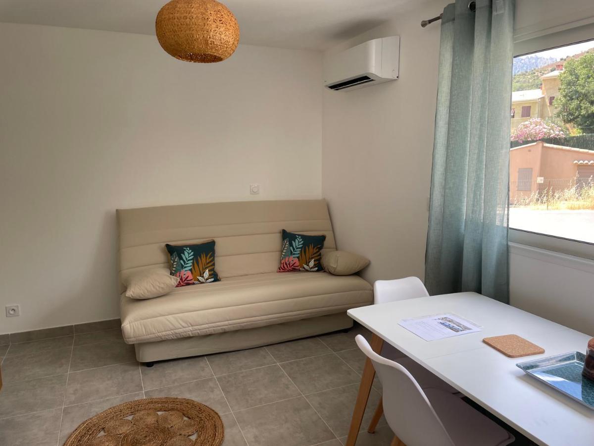 Les Jardins De Saint Pancrace Apartment Corte  Room photo